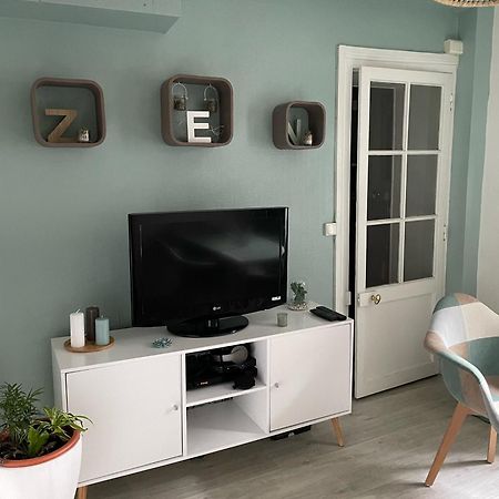 Apartament Au Bas De Montmartre ! Paryż Zewnętrze zdjęcie
